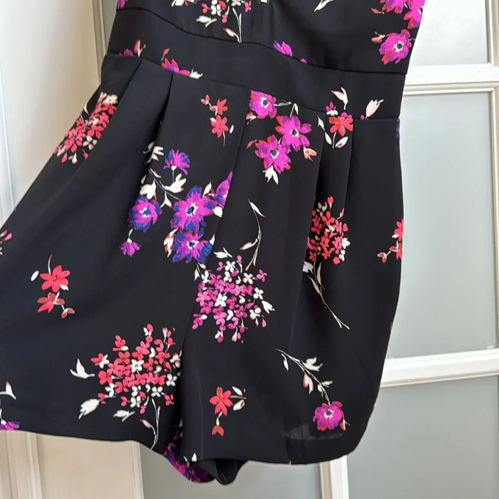 Romper - Picture 3 of 7